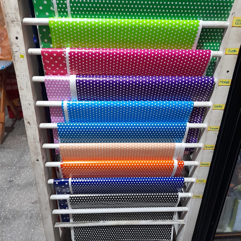 PAPEL LUSTRE DISEÑO BOLITAS CELESTE