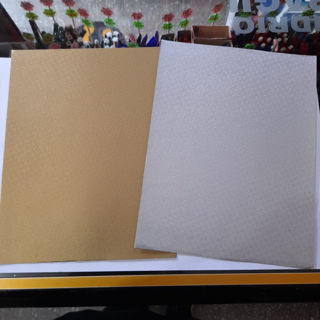 [DIST04343] CASCARA DE HUEVO T/CARTA METAL. DORADO