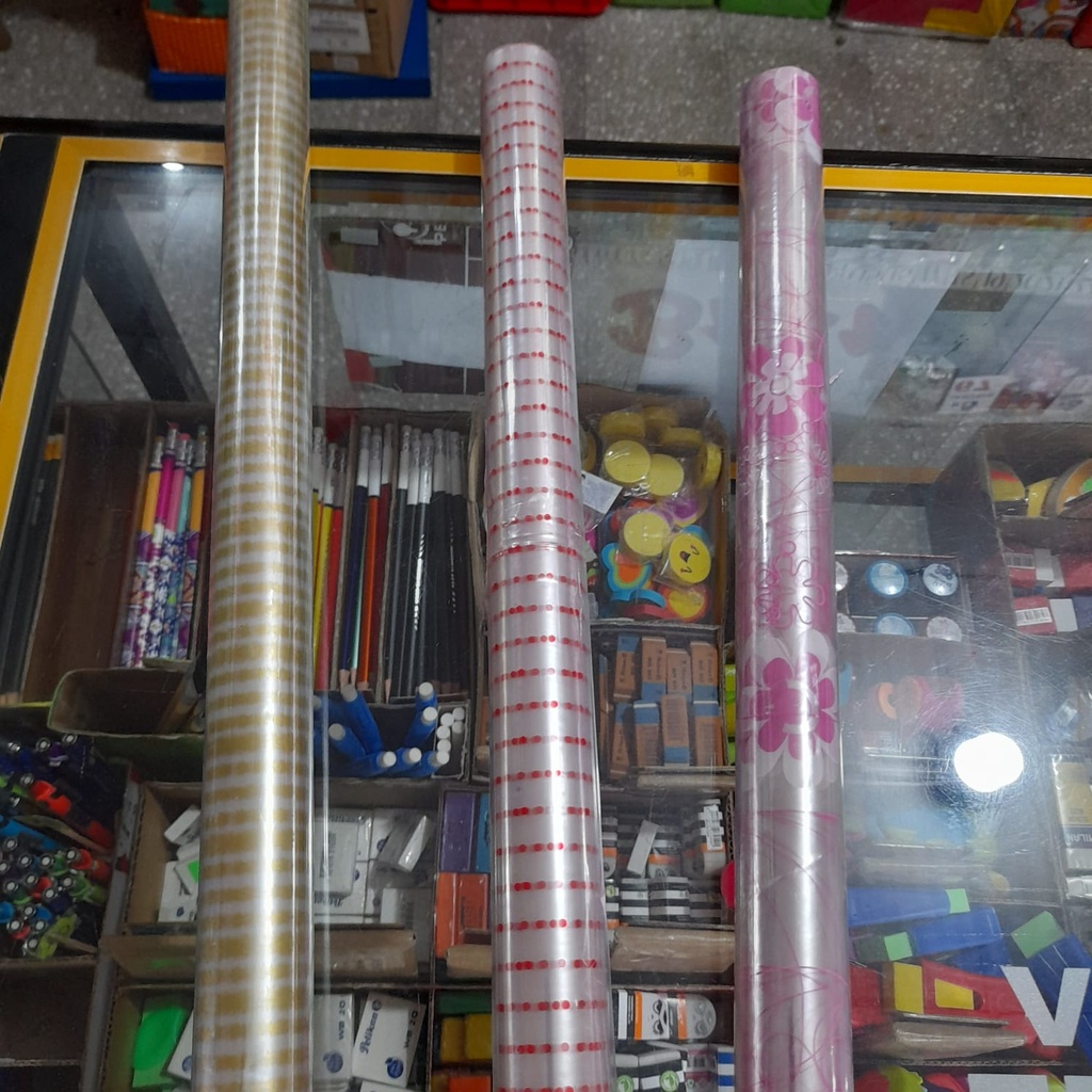 [DIST05394] PAPEL CELOFAN FAST ROLLO 50CMX20M VARIOS DISEÑOS